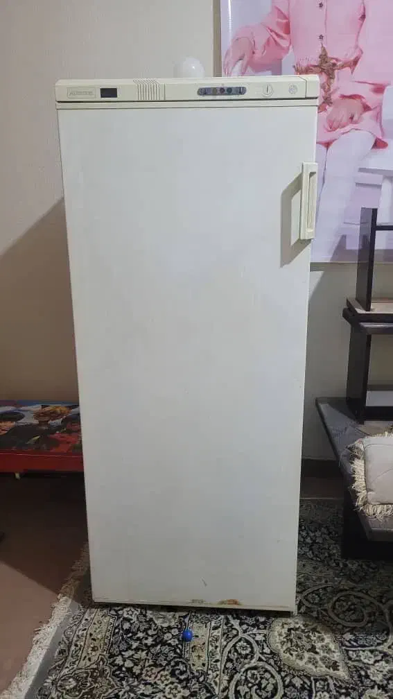 فریزر برند آزمایش سالم آماده به کار|یخچال و فریزر|شاهینشهر, اقبال لاهوری|دیوار