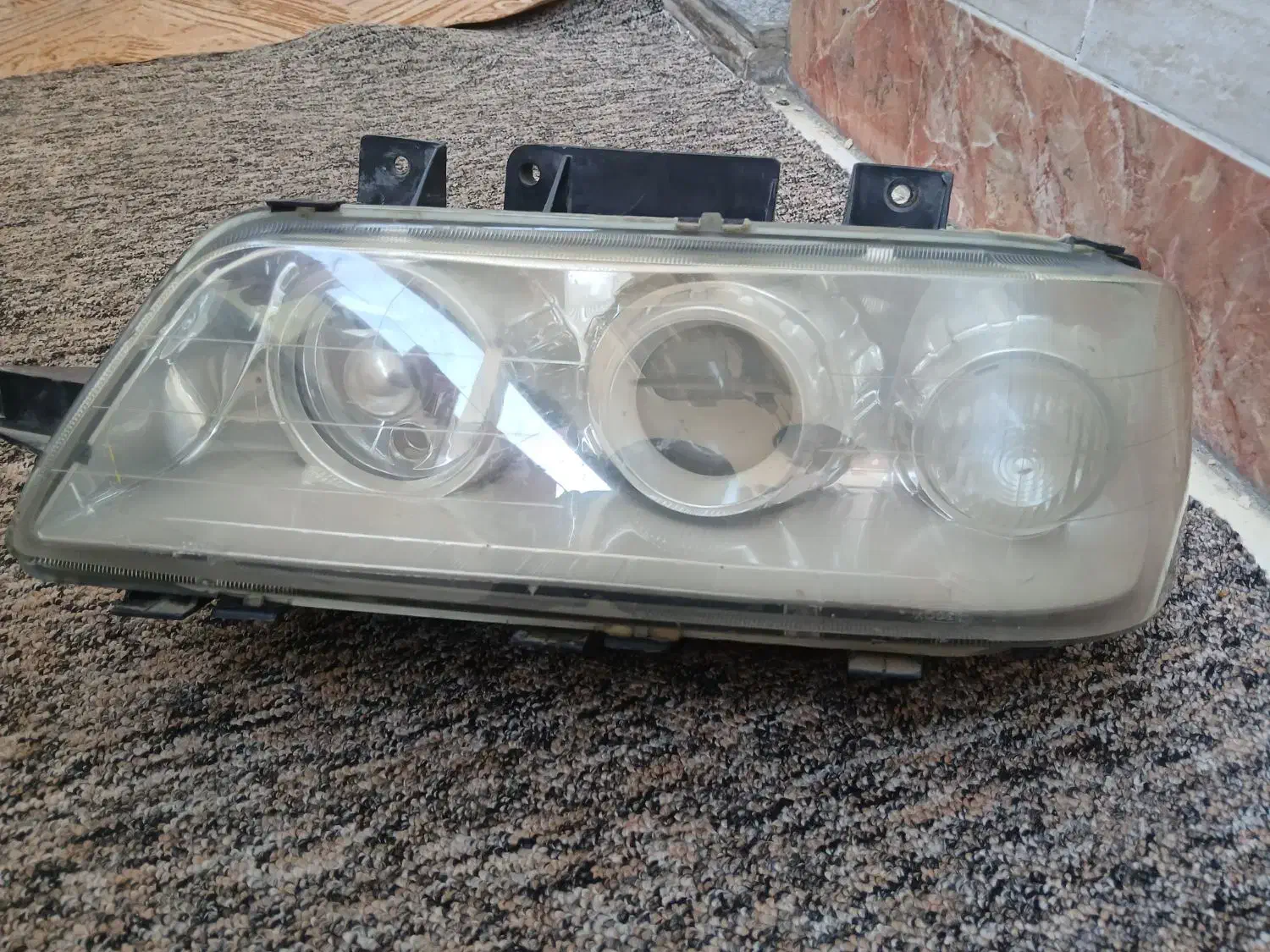 چراغعقبپژو.۴۰۵اسالایکس۲جفتوچراغجلو|قطعات یدکی و لوازم جانبی|اهواز, زیتون کارگری|دیوار