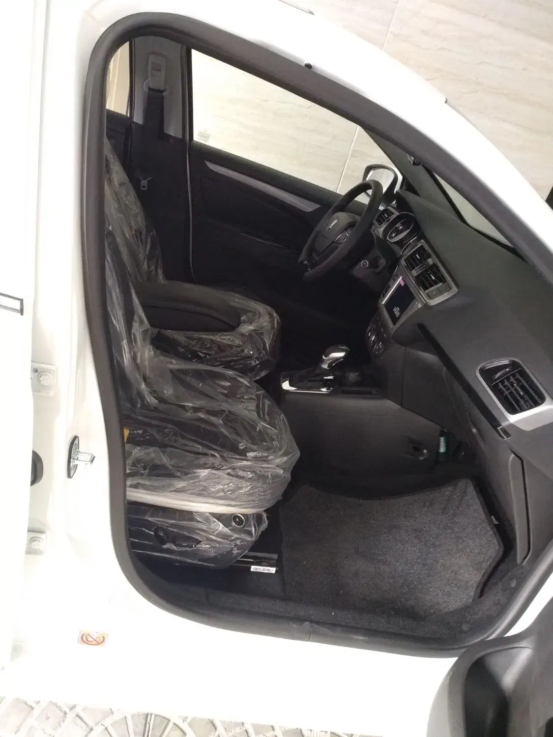 تارا v4 اتومات.تازه تحویل.مدارک کامل|خودرو سواری و وانت|شیراز, شهرک مفتح|دیوار