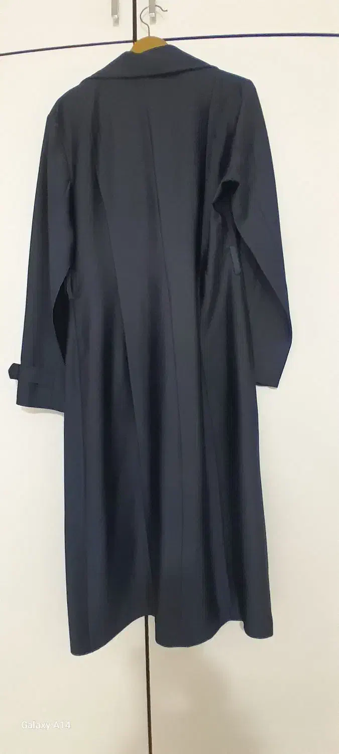 ۲ عدد مانتو نو ماله مغازه بوده جمع کردم|لباس|خرم‌آباد, |دیوار