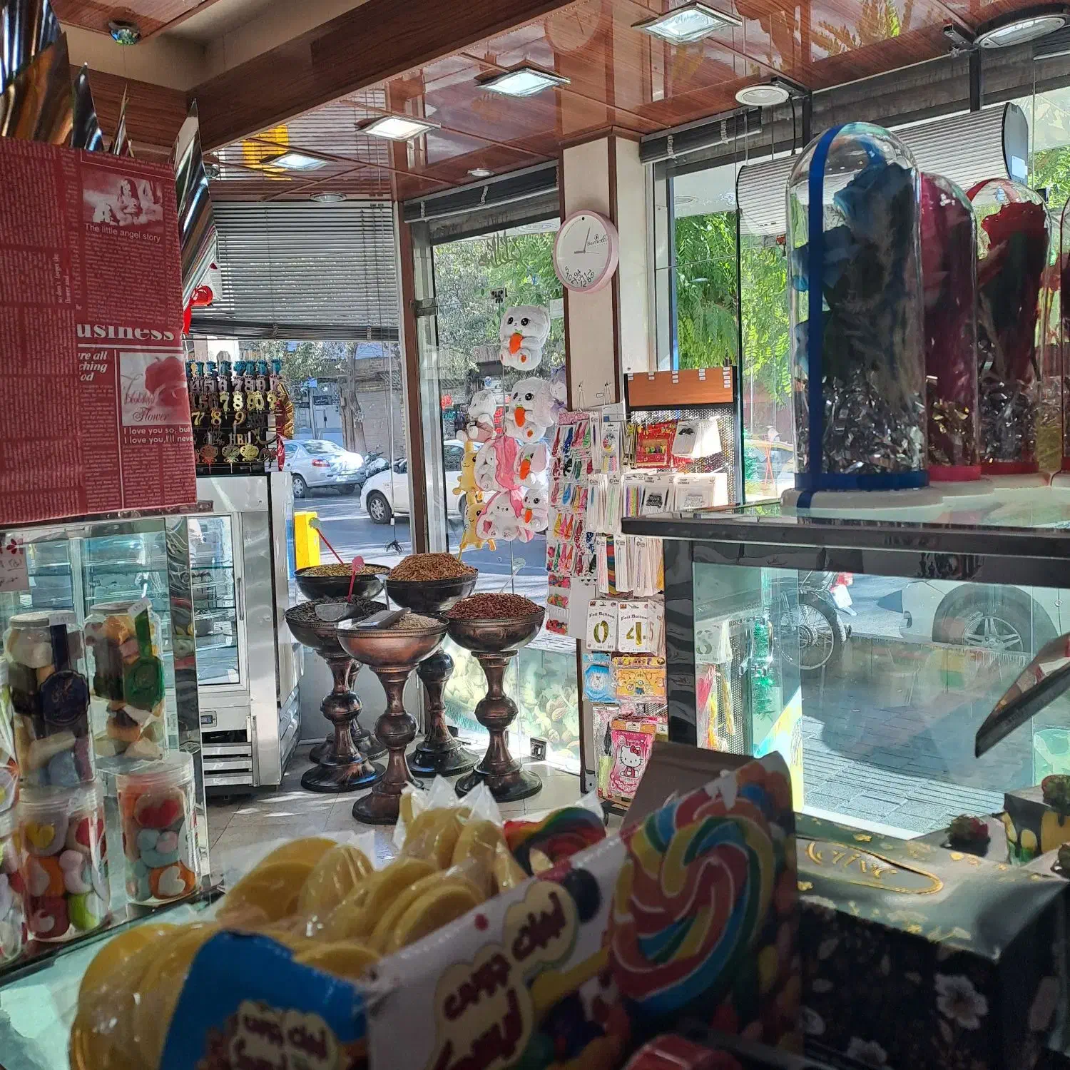 کارگر ساده فروشنده کاراآموز|استخدام خدمات فروشگاه و رستوران|تهران, خاوران|دیوار