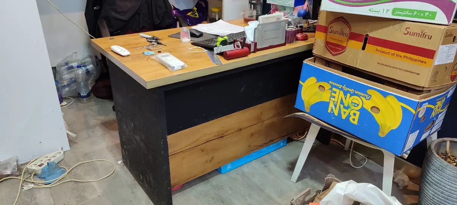 میز تحریر ،مدیریت، منشی|میز تحریر و کامپیوتر|لاهیجان, خمیر کلایه|دیوار