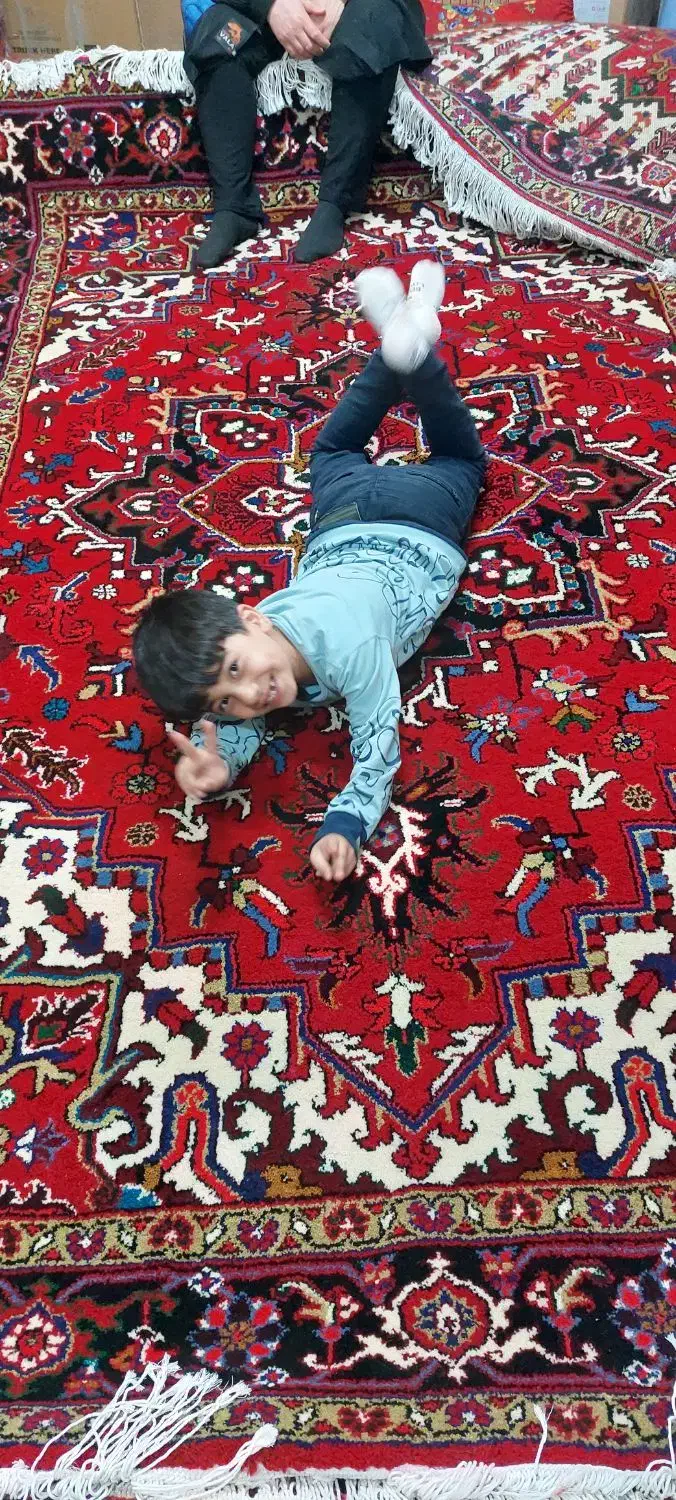 فرش دستباف بارماغ توخوش|فرش|تبریز, |دیوار