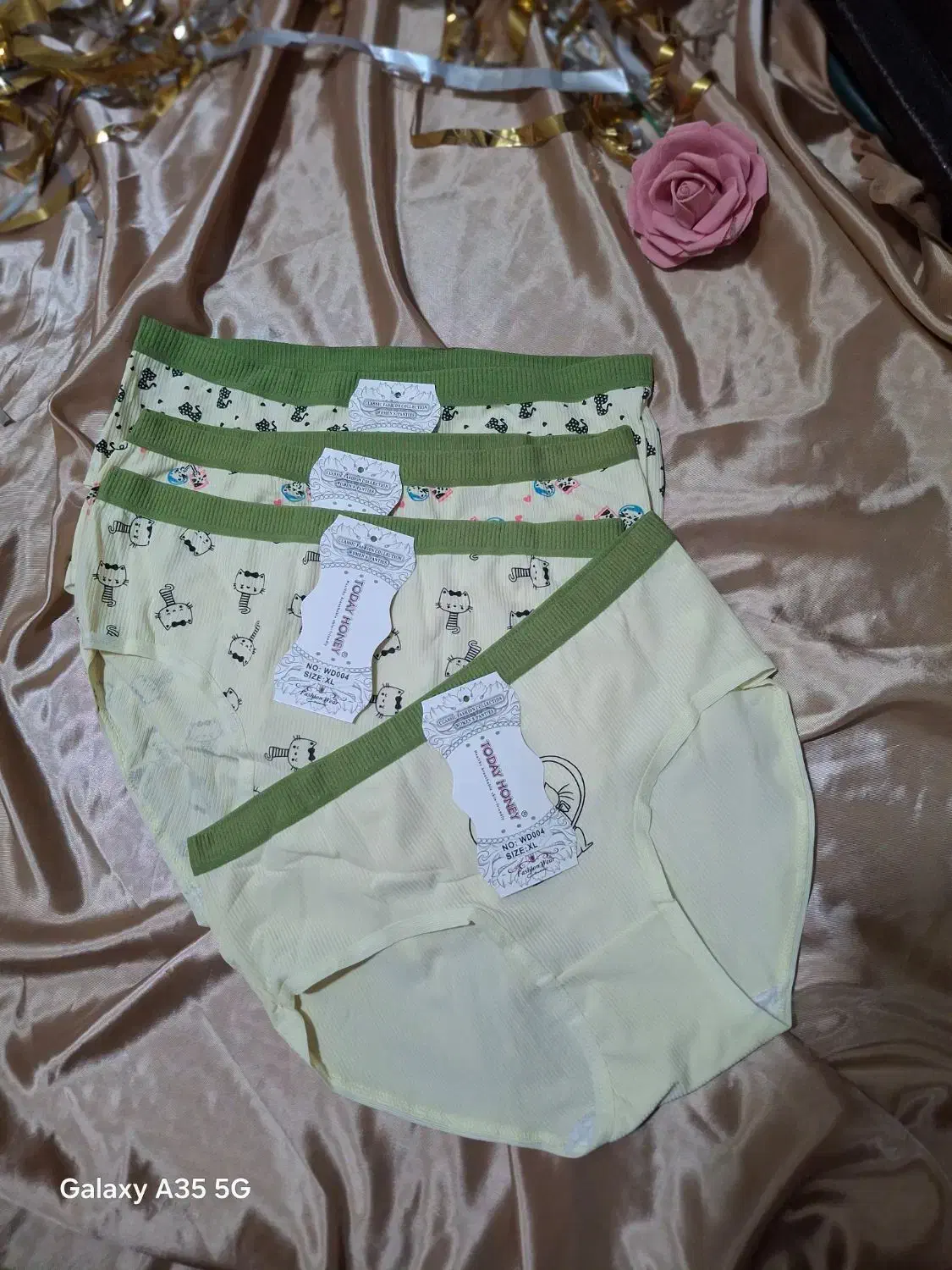 لباس زیر|لباس|سبزوار, کلاته سیفر|دیوار