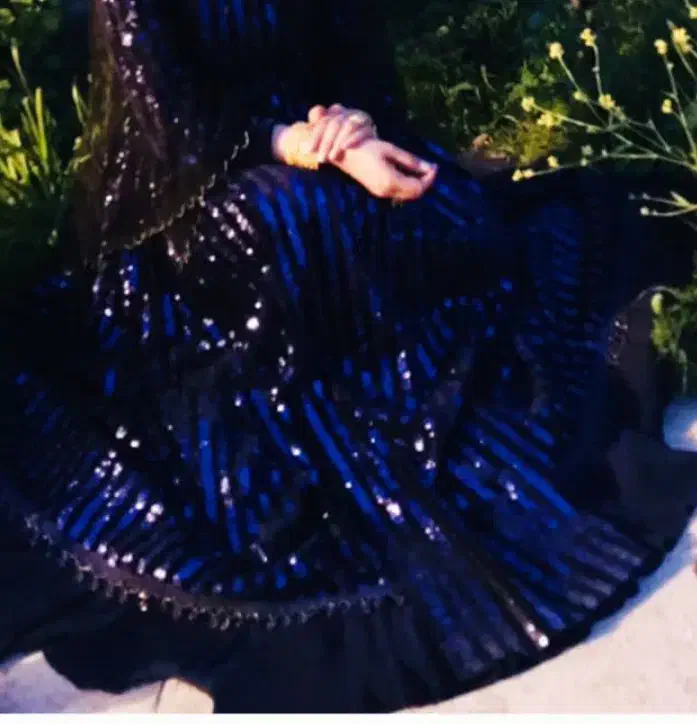 لباس|لباس|دهدشت, |دیوار