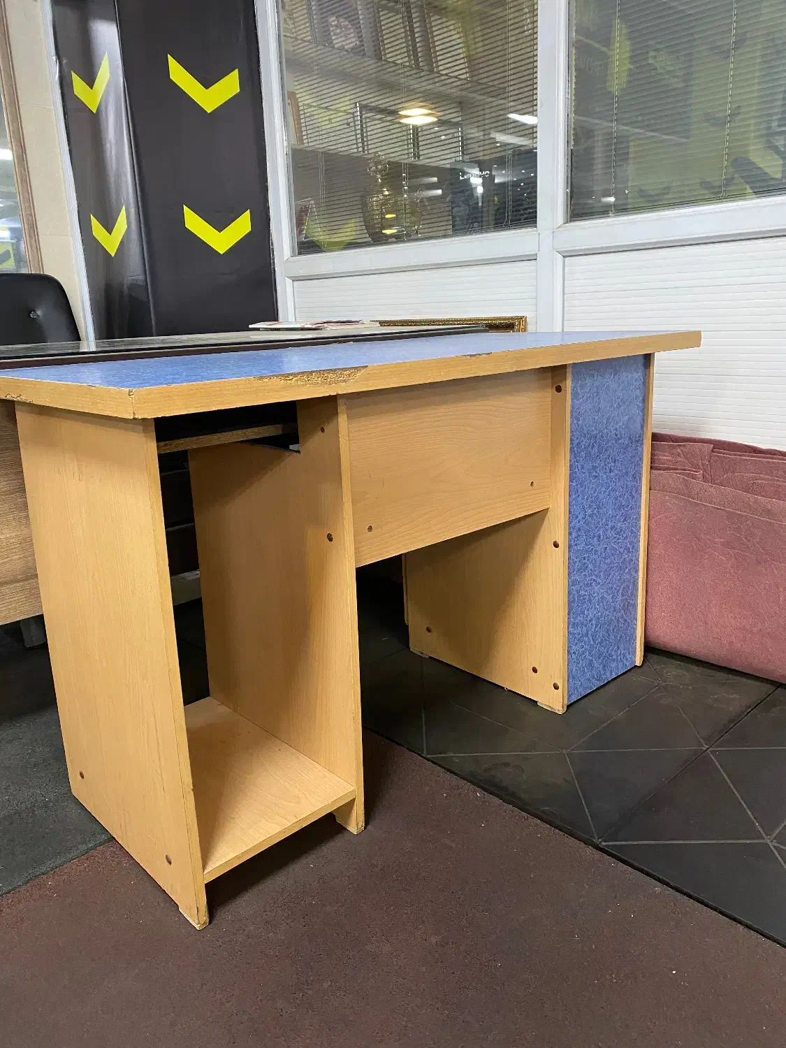 میز|میز و صندلی غذاخوری|تبریز, |دیوار