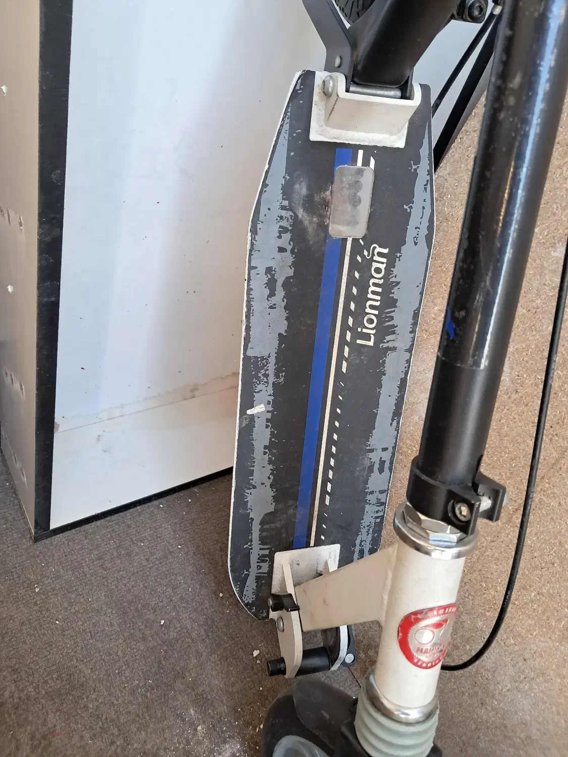 اسکوتر کاملا سالم لاین من|دوچرخه، اسکیت، اسکوتر|تهران, شهرک نفت|دیوار