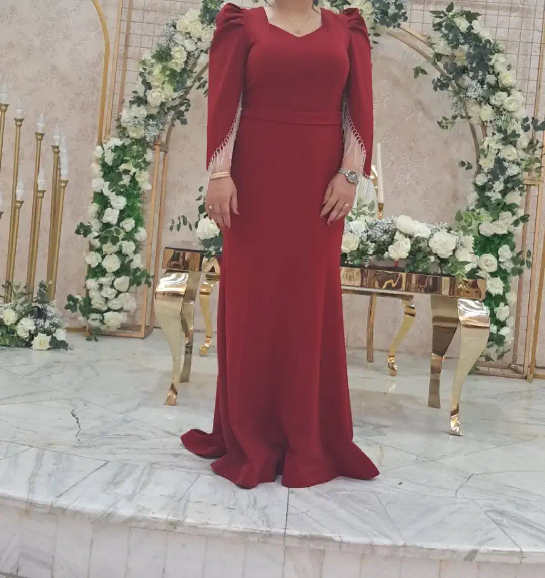 پیراهن مجلسی|لباس|الیگودرز, |دیوار