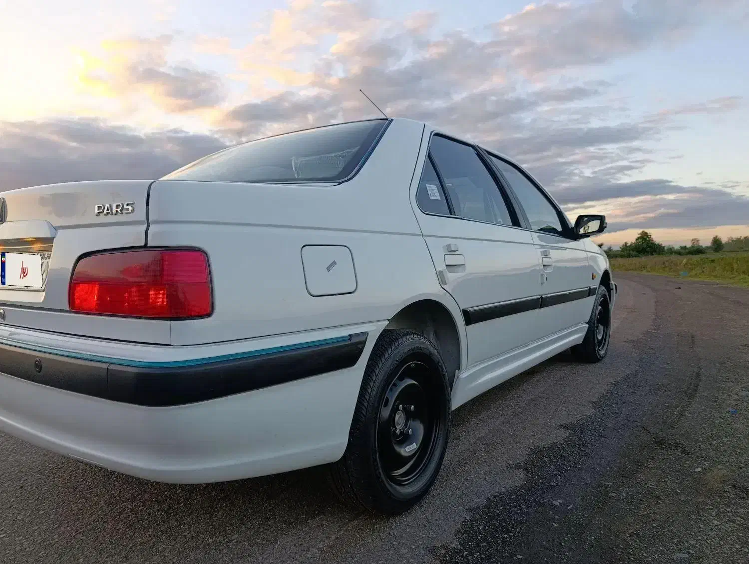 پژوپارس سال مدل ۱۳۹۹|خودرو سواری و وانت|رشت, ولکس|دیوار