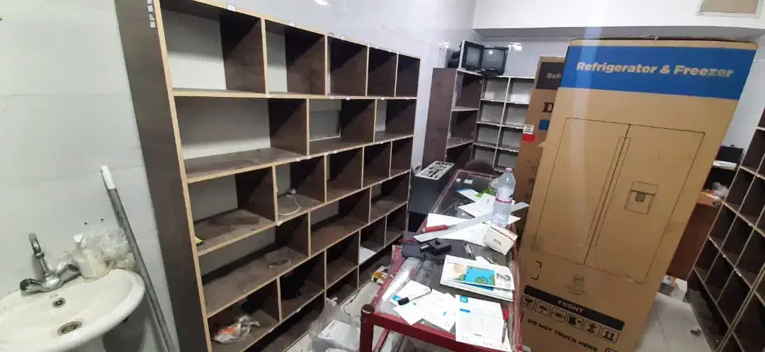 دکور چوبی|فروشگاه و مغازه|فیروزآباد (فارس), |دیوار