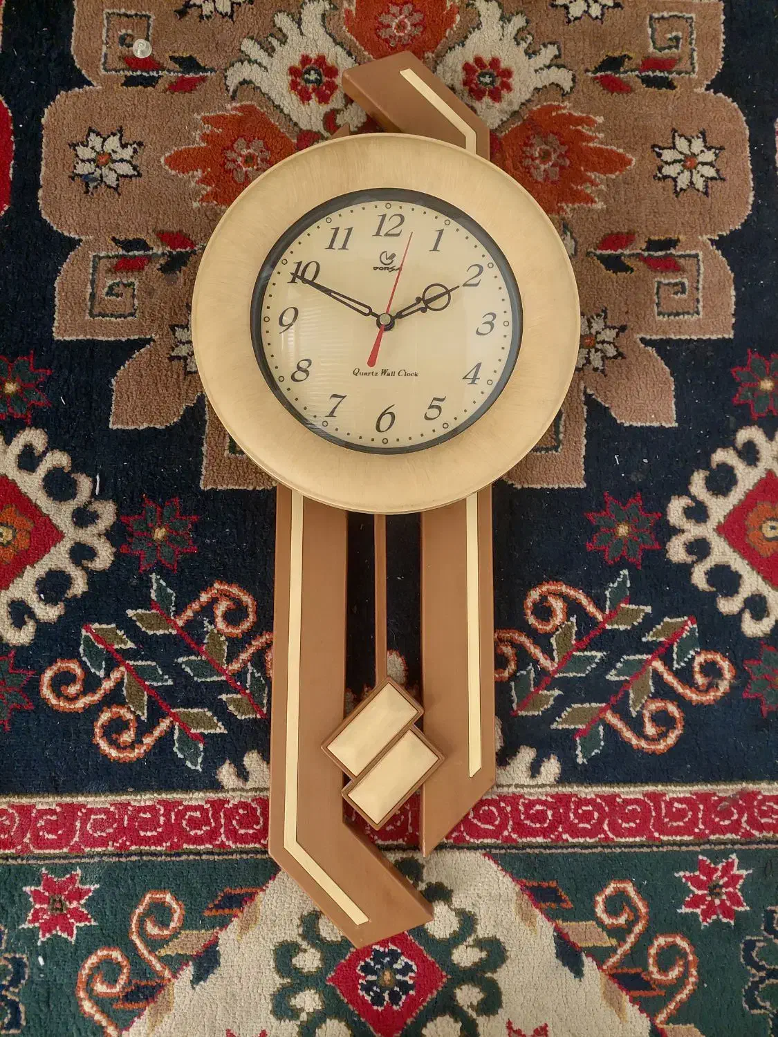 ساعت|ساعت دیواری و تزئینی|برخوار, |دیوار