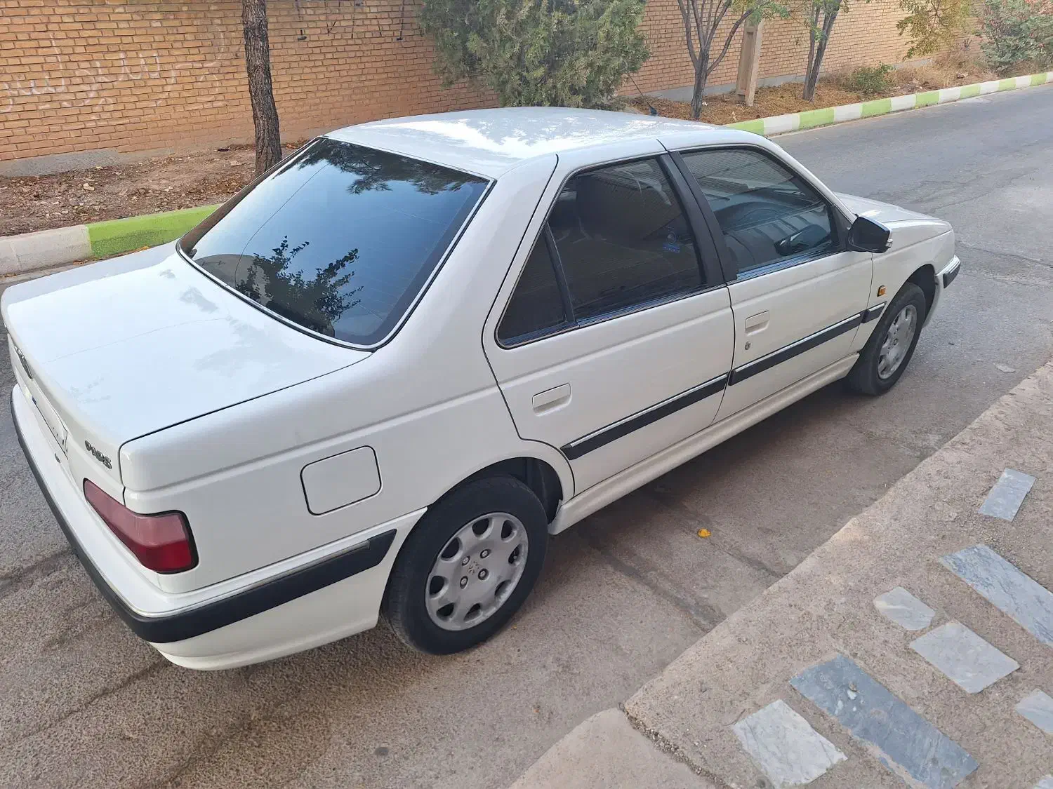 پژو پارس سال مدل ۹۹ کم کار|خودرو سواری و وانت|دهاقان, |دیوار