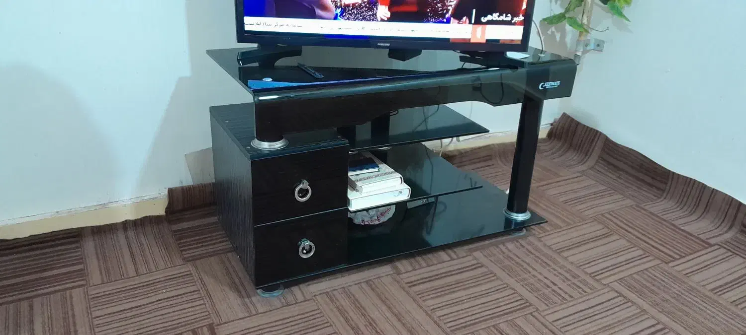 زیرتلوزیون شیشه ای و ام دی اف|میز تلویزیون|اهواز, سپیدار|دیوار