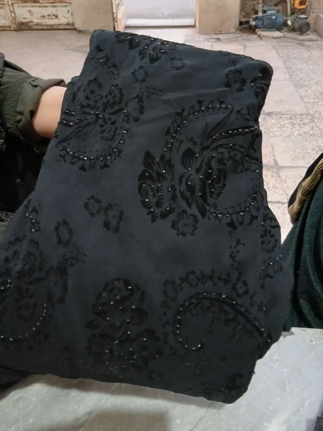 چادر محلی مخمل|لباس|دهدشت, |دیوار