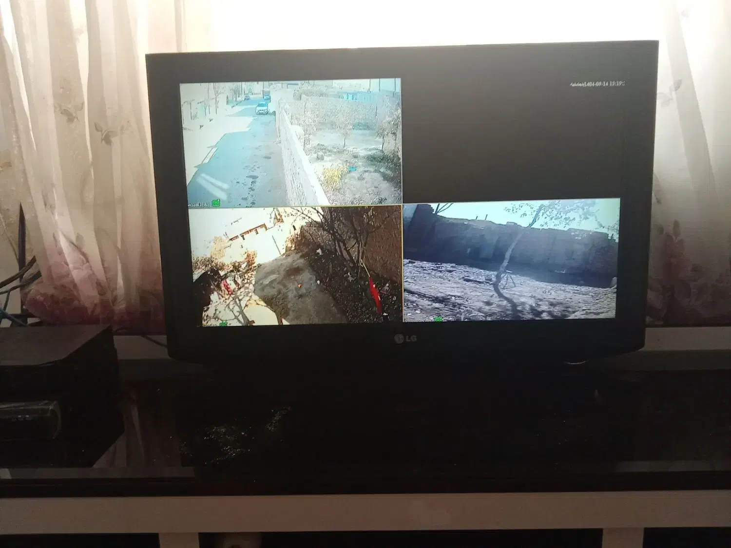 تلویزیون ال سی دی|تلویزیون و پروژکتور|خرمدشت, |دیوار