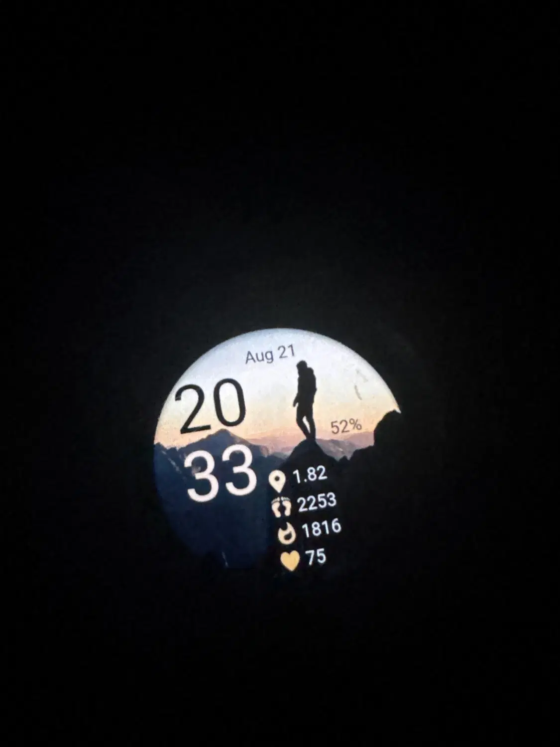 ساعت گارمین Vivoactive 6|ساعت|اصفهان, قلعه طبره|دیوار