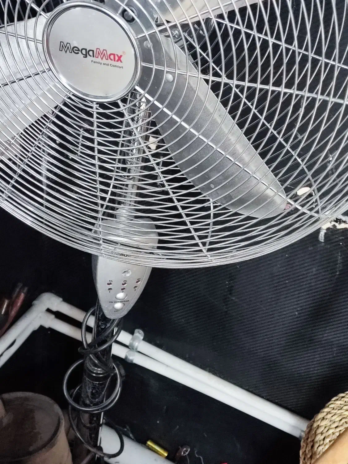 پنکه|پنکه و تصفیه‌کنندهٔ هوا|پاکدشت, پاکدشت (مامازند)|دیوار