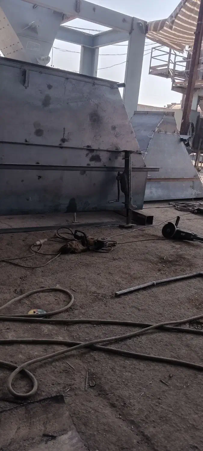 جوشکاری سیار خرده کاری و سرویس در محل فوری|خدمات پیشه و مهارت|اندیشه, اندیشه فاز ۳|دیوار