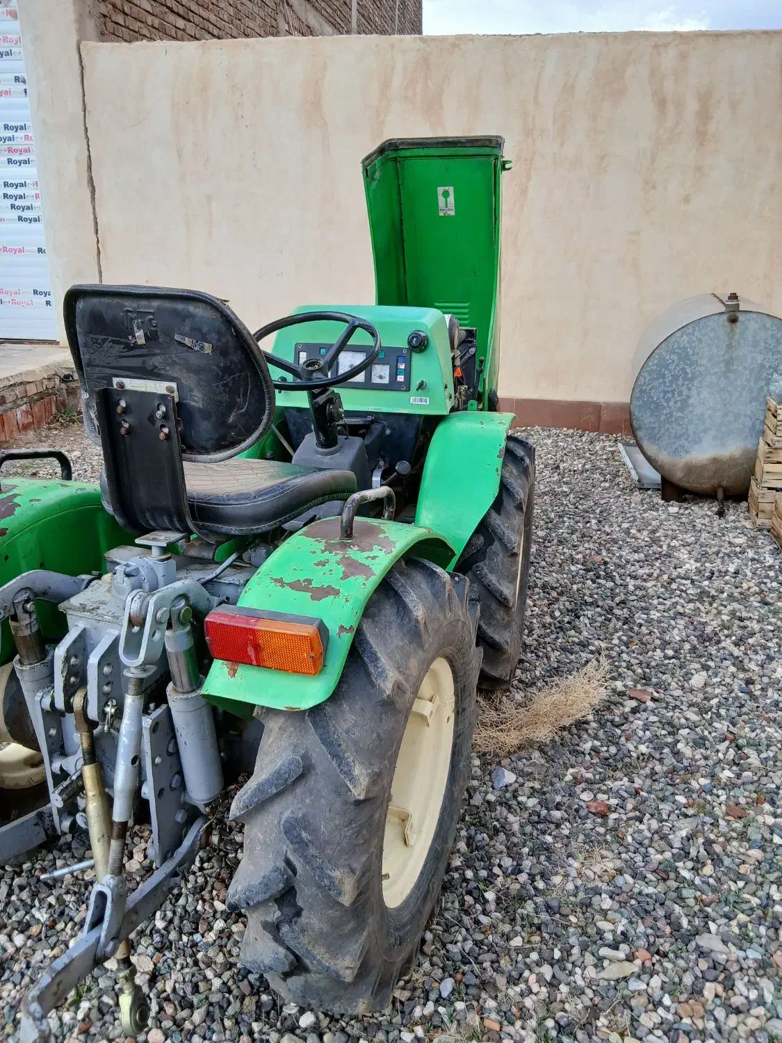 تراکتوردرحدصفر|خودرو سنگین|چترود, |دیوار