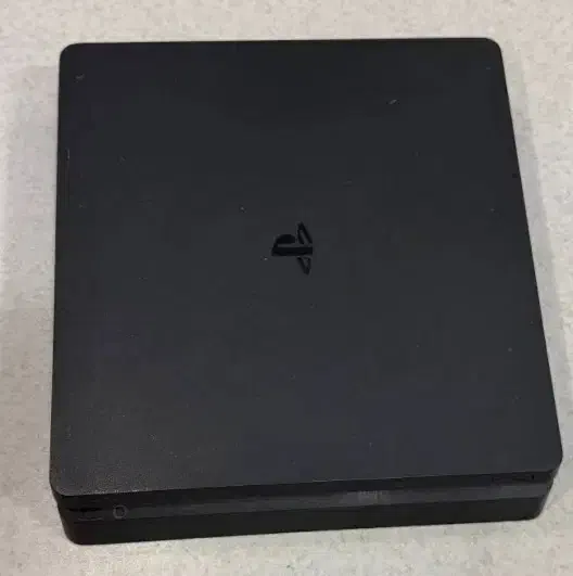 ps4 slim 2 دسته هزار گیگ|کنسول، بازی ویدئویی و آنلاین|شیراز, گلدشت معالی‌آباد|دیوار