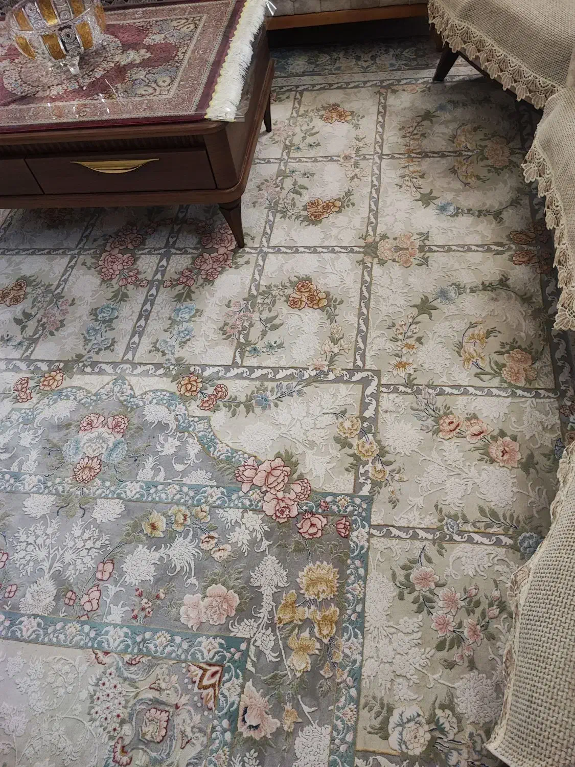 فرش|فرش|قم, زنبیل آباد|دیوار