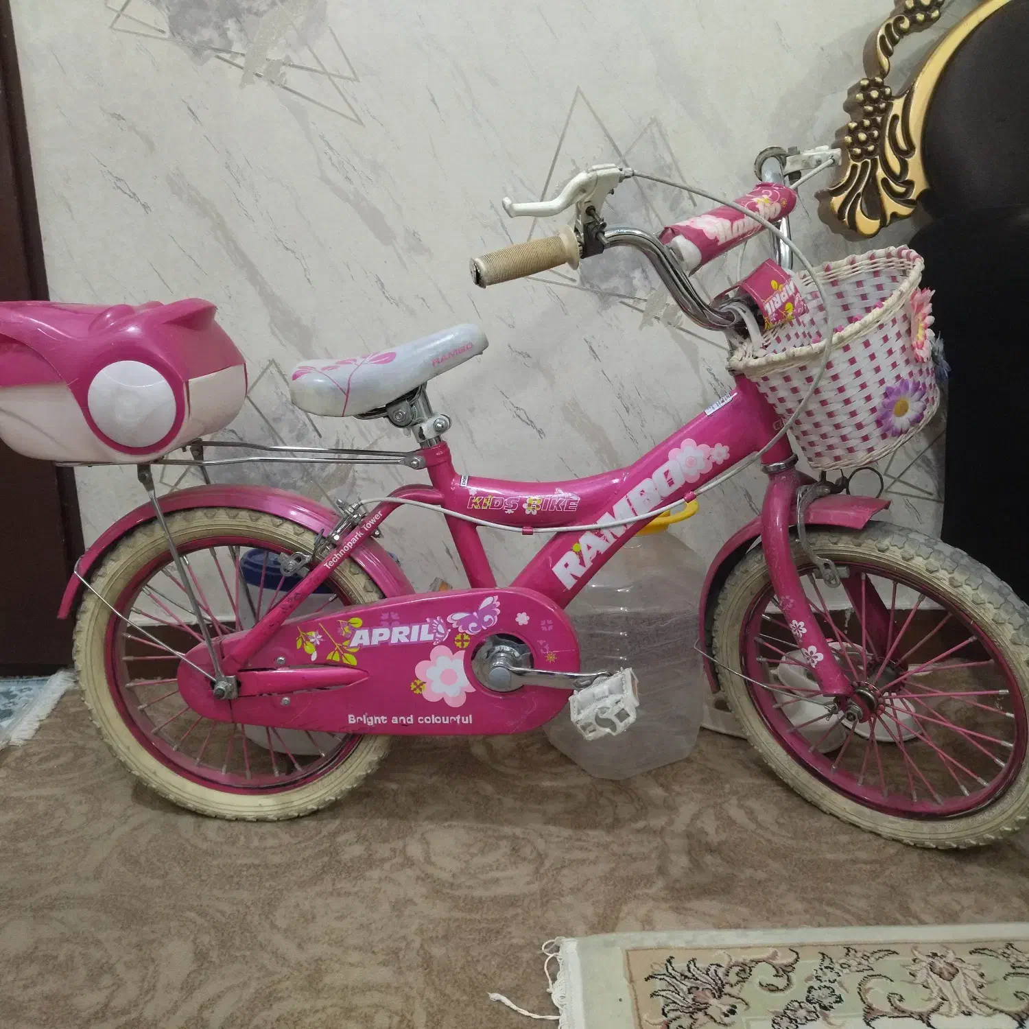 دوچرخه دخترونه مناسب سن تا ۸سال|دوچرخه، اسکیت، اسکوتر|اسلامشهر, شهرک واوان|دیوار