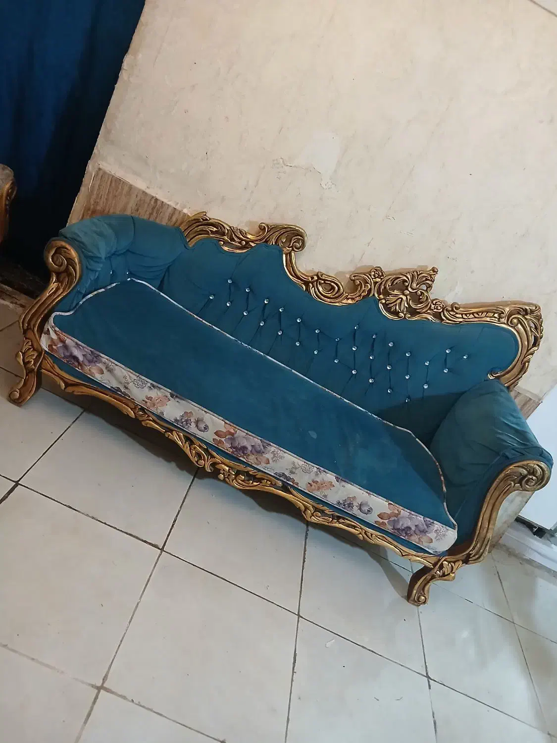 مبل سه نفره|مبلمان خانگی و میز عسلی|مشهد, سمزقند|دیوار