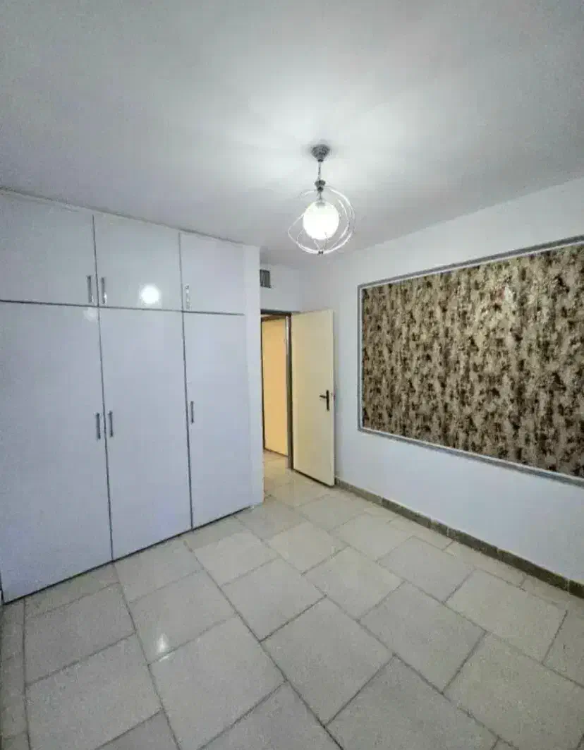 کمد دیواری|کتابخانه، شلف، قفسه‌های دیواری|تهران, گلستان (شهرک راه آهن)|دیوار