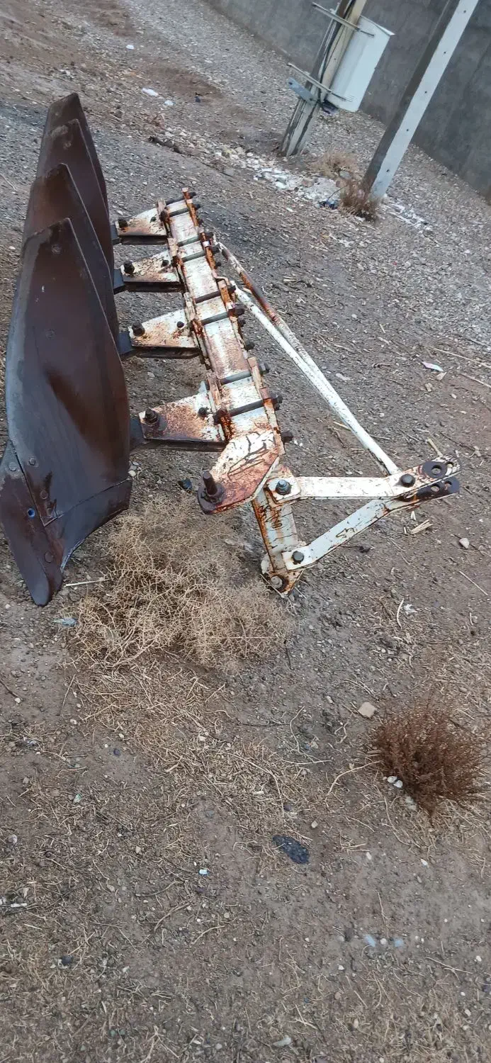 گاو آهن ۴ خویش ۶سیلندر|ابزارآلات|اسفرورین, |دیوار