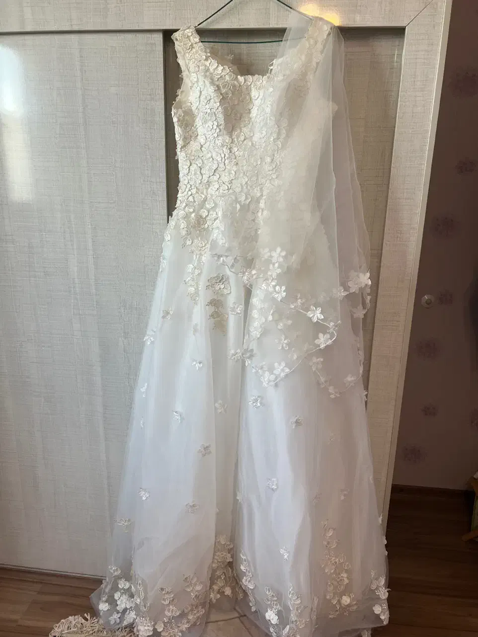 لباس عروس|لباس|تبریز, |دیوار