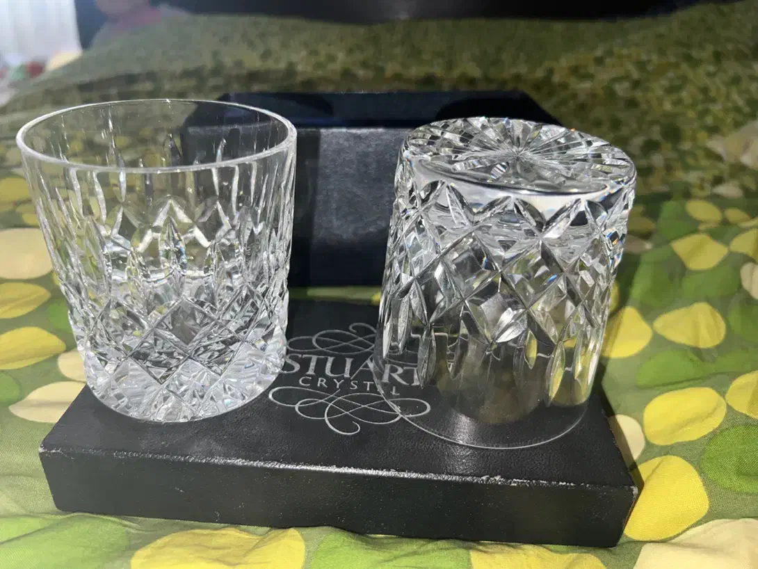 یک جفت لیوان کریستال امریکایی. کاملانو باجعبه.|کلکسیون اشیاء عتیقه|تهران, نارمک|دیوار