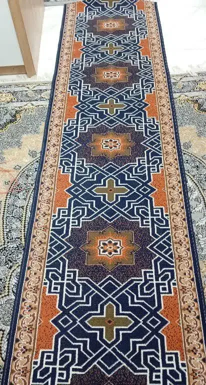 کناره گلیمی|روفرشی|مشهد, حضرت حجت|دیوار