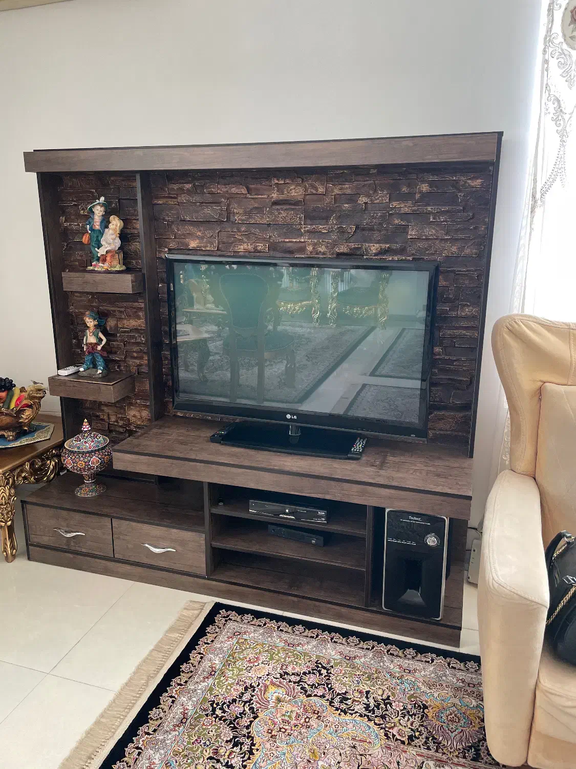 وسایل خانه|مبلمان خانگی و میز عسلی|ماهدشت, |دیوار