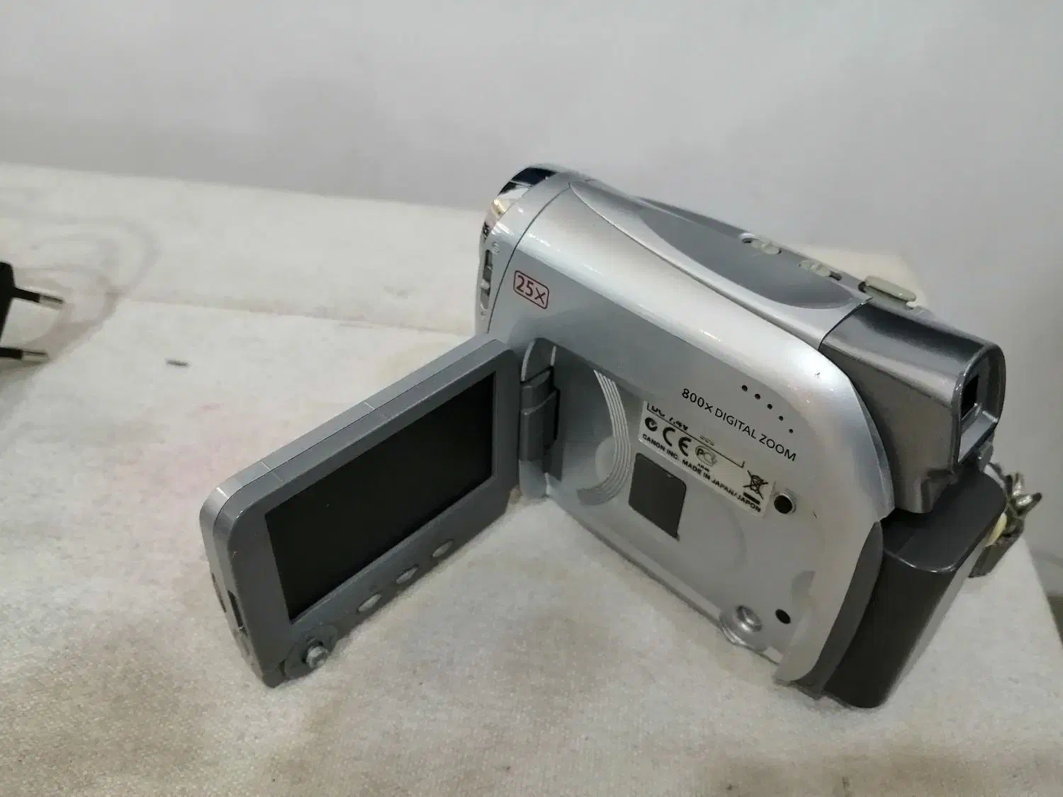 دوربین عکاسی و فیلمبرداری|دوربین عکاسی و فیلمبرداری|صدرا-فارس, فاز ۱|دیوار