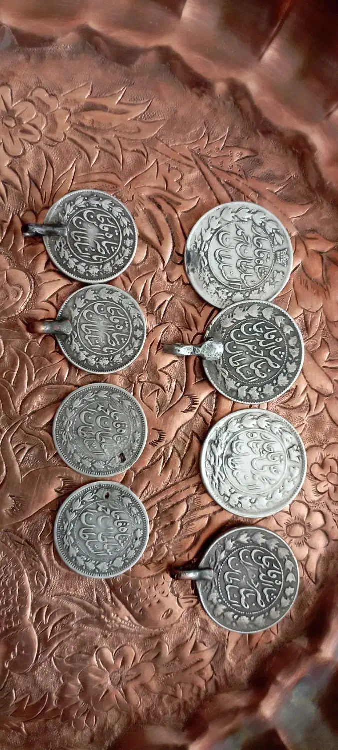 سکه نقره ۲ و ۱ قرونی|کلکسیون اشیاء عتیقه|بیرجند, |دیوار