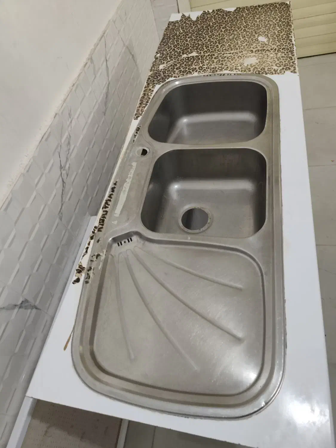 فروش سینگ ظرفشویی همراه با کابینت|مصالح و تجهیزات ساختمان|شاهین دژ, |دیوار