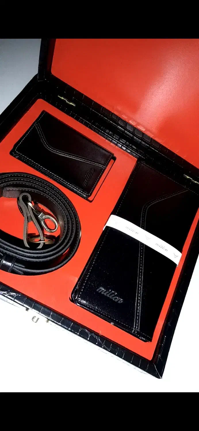 ست ۴ تکه چرم اصل|کیف، کفش، کمربند|آبادان, |دیوار