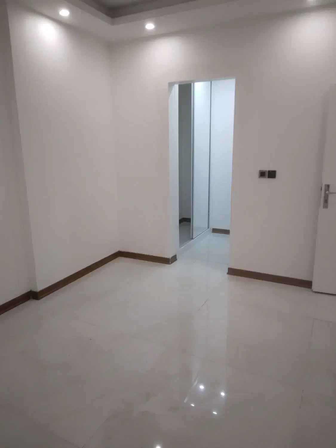 اپارتمان ۱۸۷متری برخیابان دانش استثنایی|فروش آپارتمان|گنبد کاووس, |دیوار