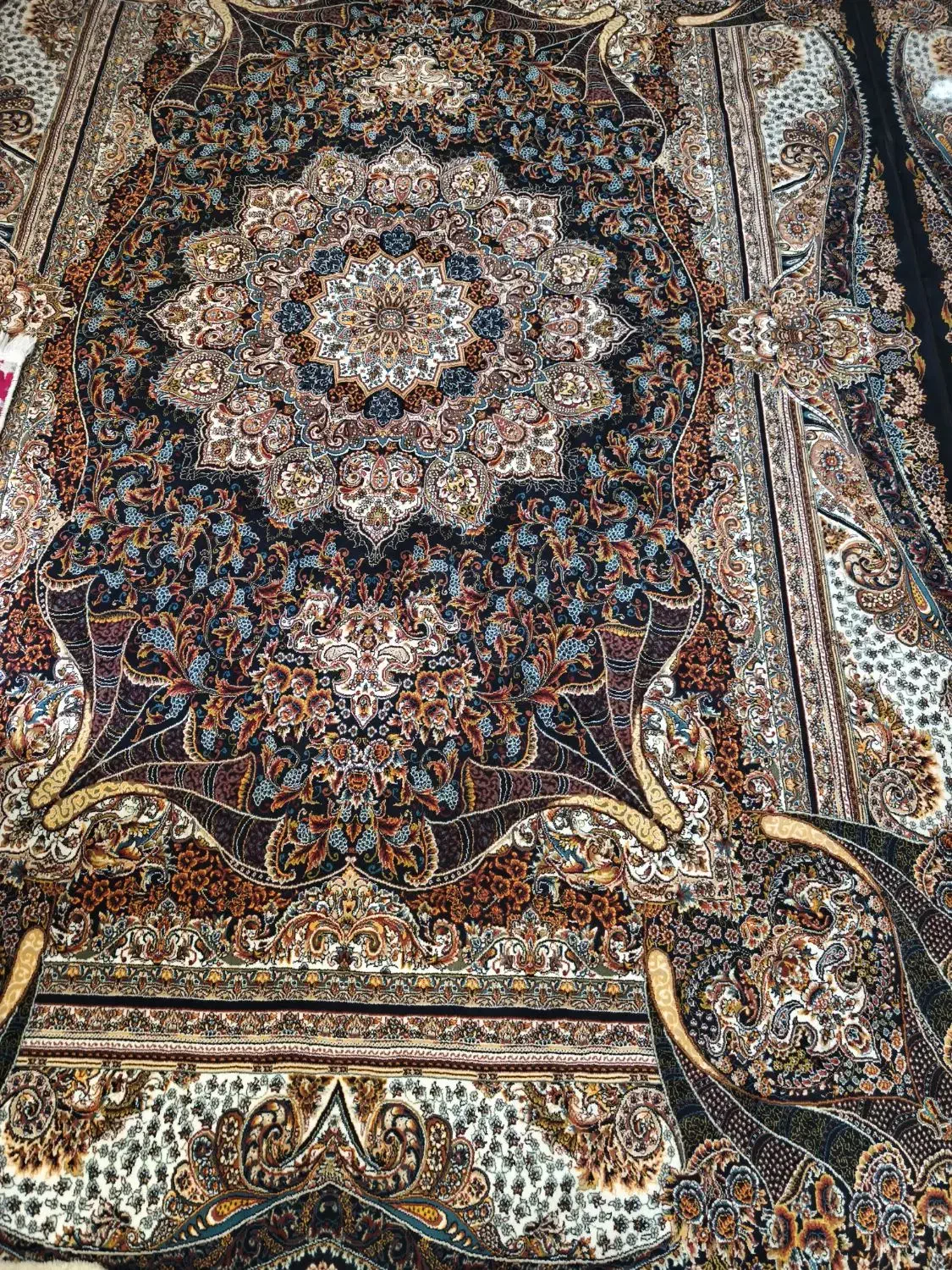 باسلام سه تخت فرش نقشه فاخر|فرش|سنندج, |دیوار