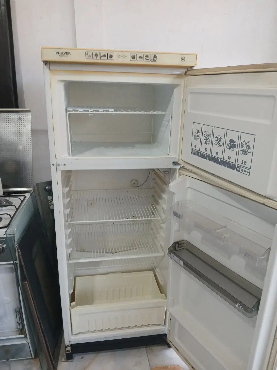 یخچال فیلور تمیز درحد صفرصفر|یخچال و فریزر|شاهین دژ, |دیوار