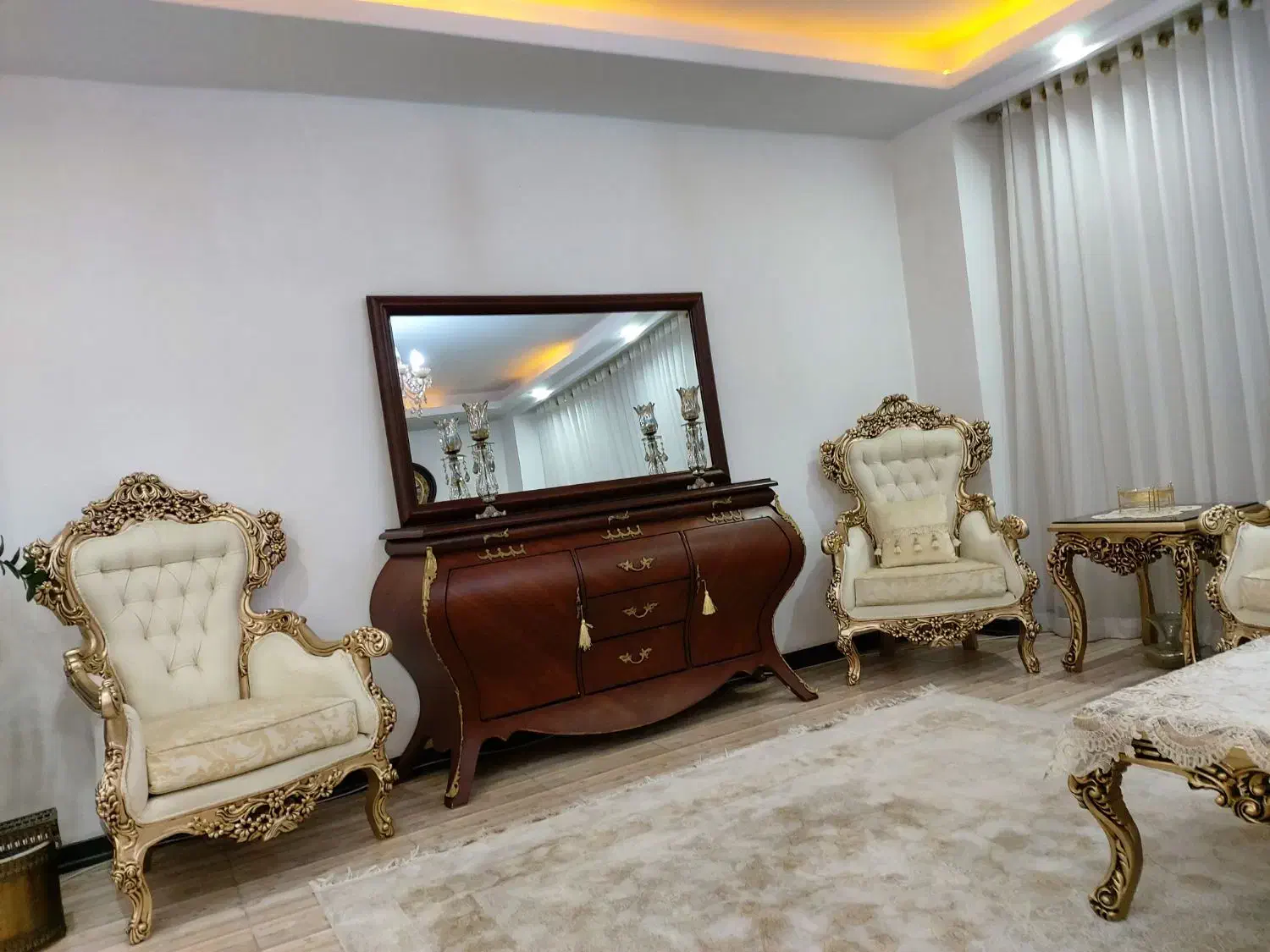 مبلمان استیل چوب گردو منبت ها کار دست|مبلمان خانگی و میز عسلی|گرمدره, |دیوار