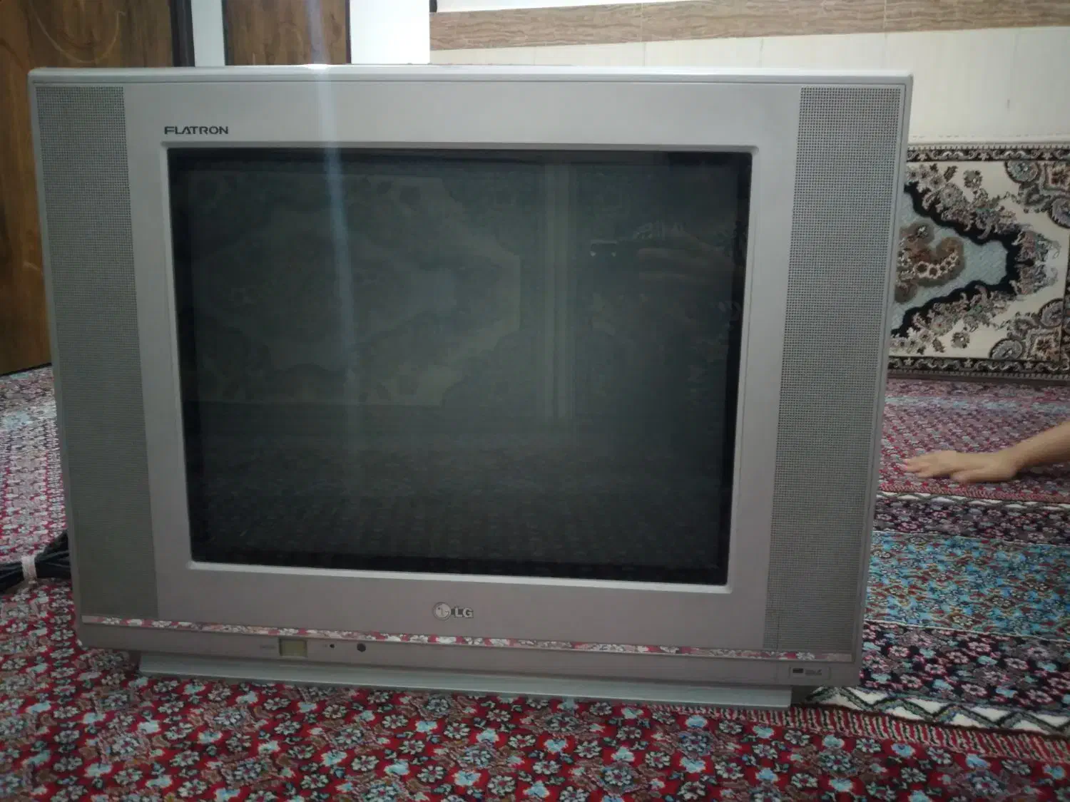 تلویزیون|تلویزیون و پروژکتور|سنندج, |دیوار