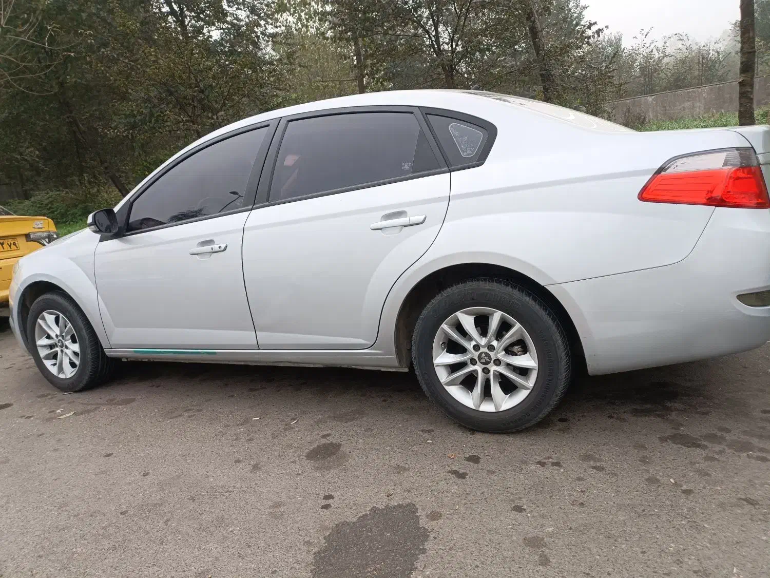 برلیانس اتومات مدل95 بی رنگ|خودرو سواری و وانت|خرمآباد, |دیوار