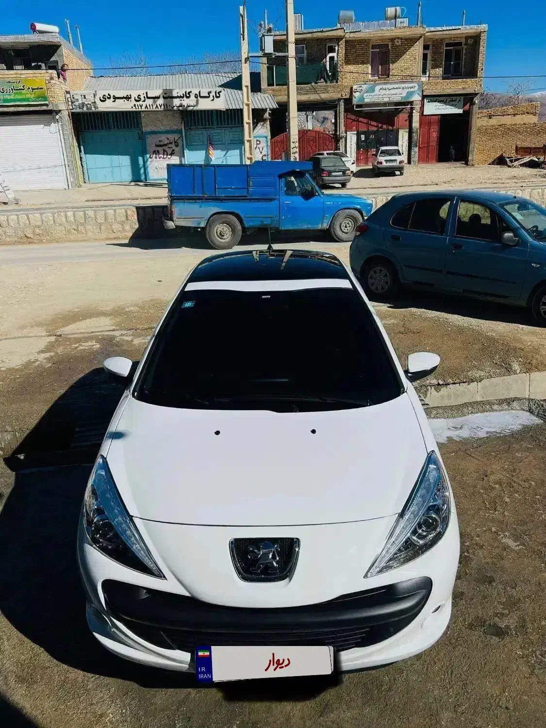 پژو ۲۰۷ پاناپلاس  ۴۰۴ کروز کم یاب|خودرو سواری و وانت|شیراز, شهرک فرهنگیان|دیوار