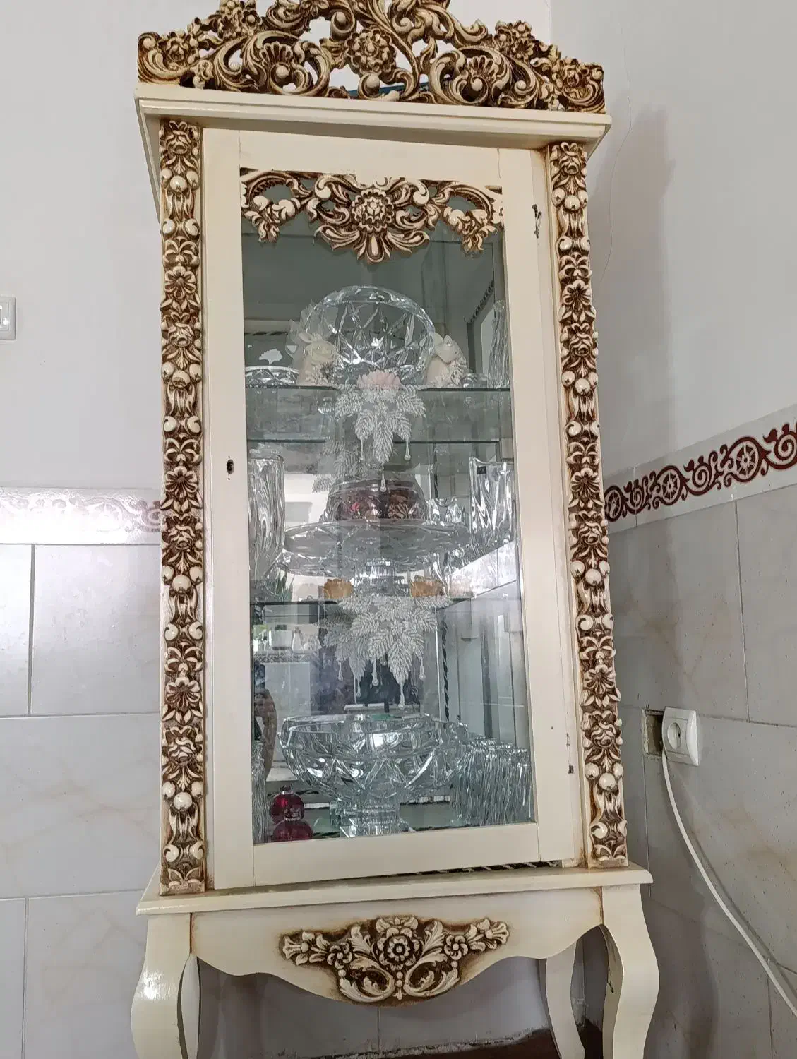 بوفه در حد نو|بوفه، ویترین، کنسول|قرچک, مهدیه|دیوار