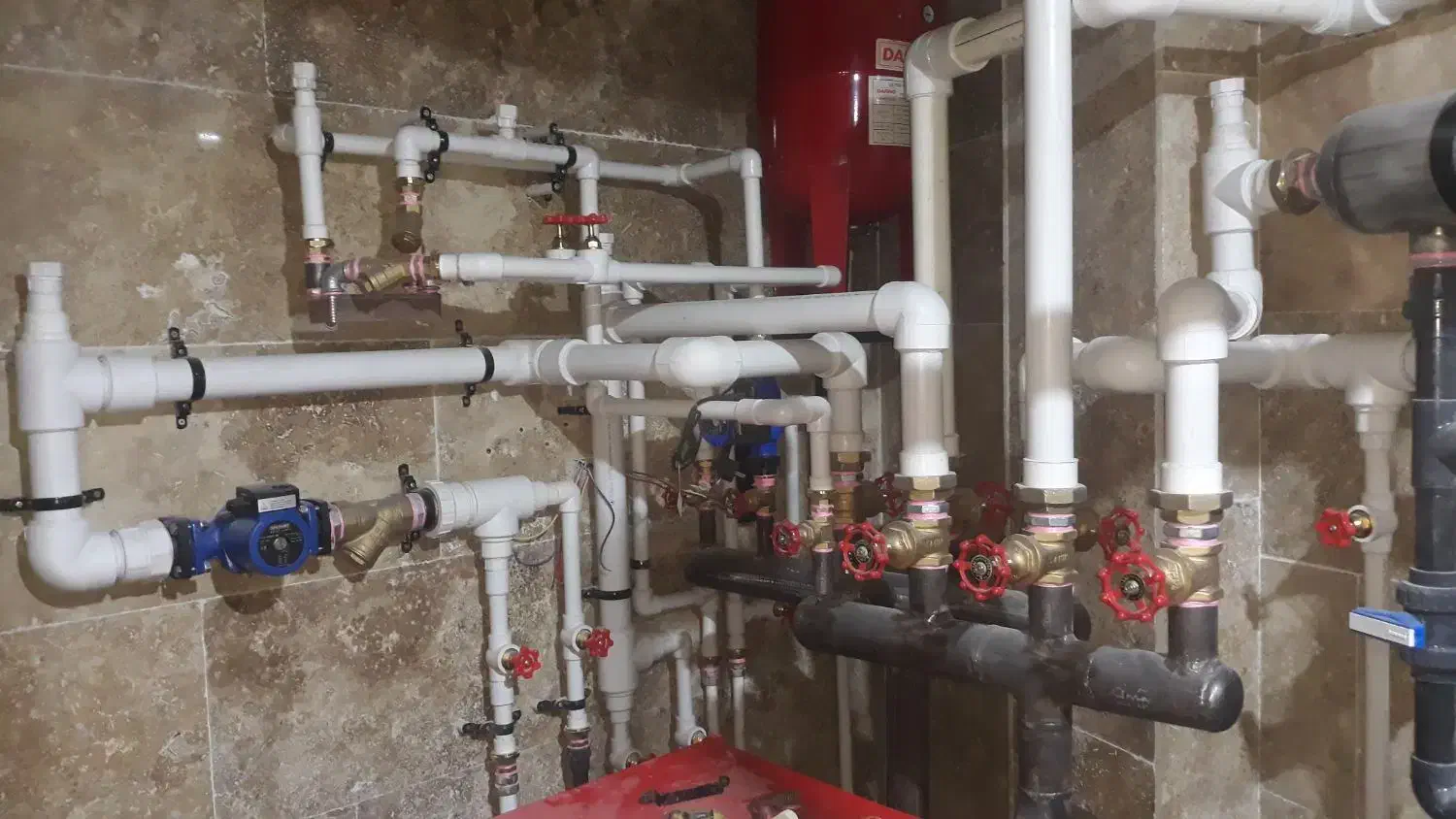 شاگرد لوله کشی|استخدام معماری، عمران و ساختمانی|سهند, |دیوار