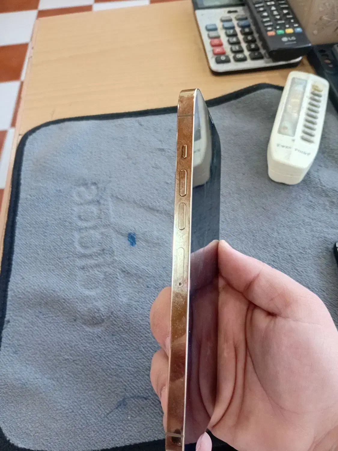 فروش۱۳ پرومکس رنگ گلد پک اصلی بدون خط و خش|موبایل|لار, |دیوار