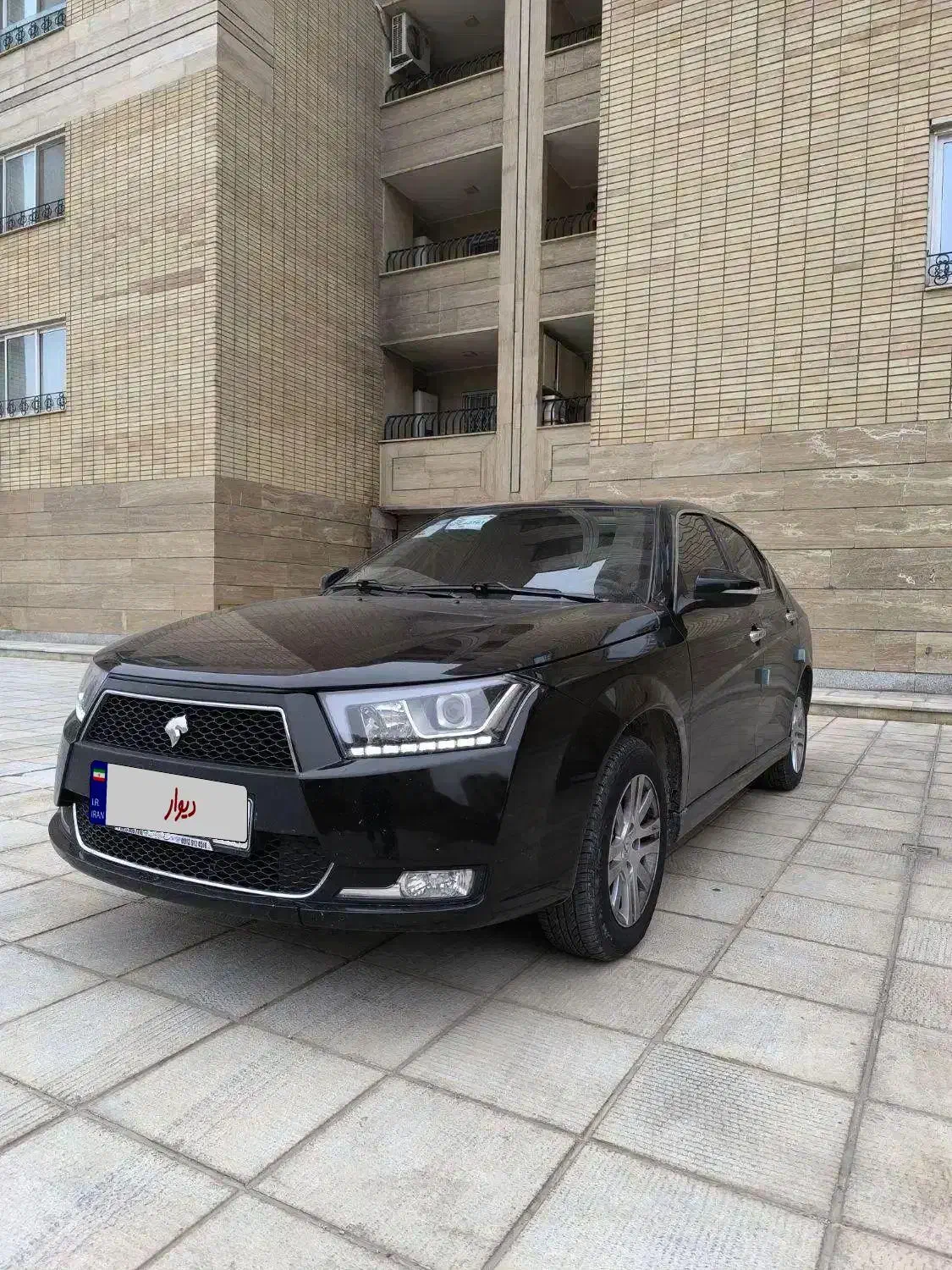 دنا پلاس 1404 6 دنده Ef7p|خودرو سواری و وانت|اصفهان, برازنده|دیوار