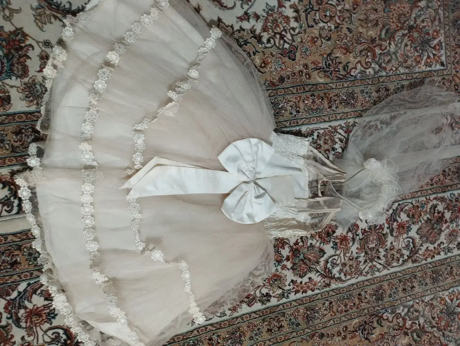 لباس عروس واورال|لباس|بومهن, |دیوار