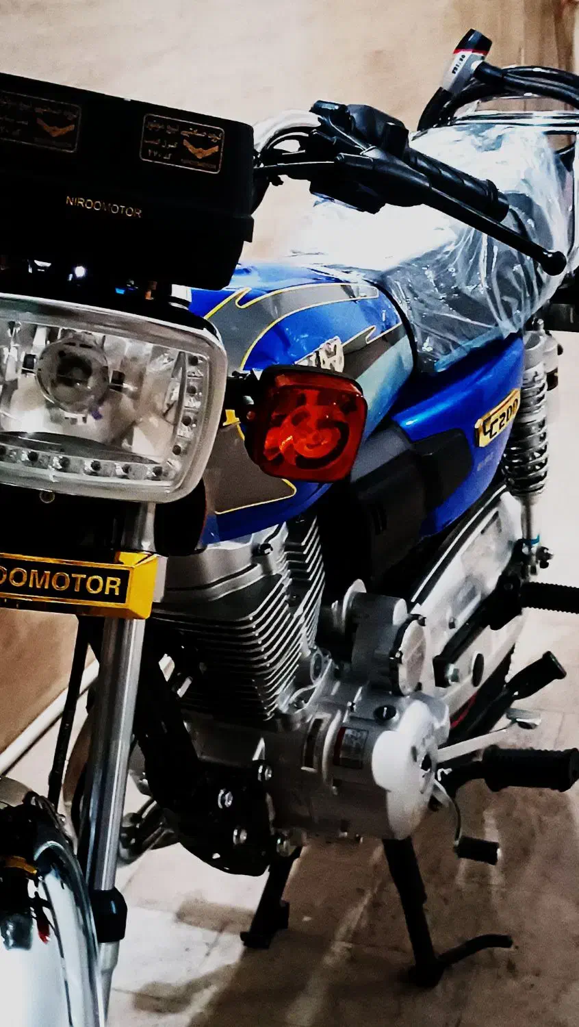 پرواز 200|موتورسیکلت|پاکدشت, پاکدشت (مامازند)|دیوار